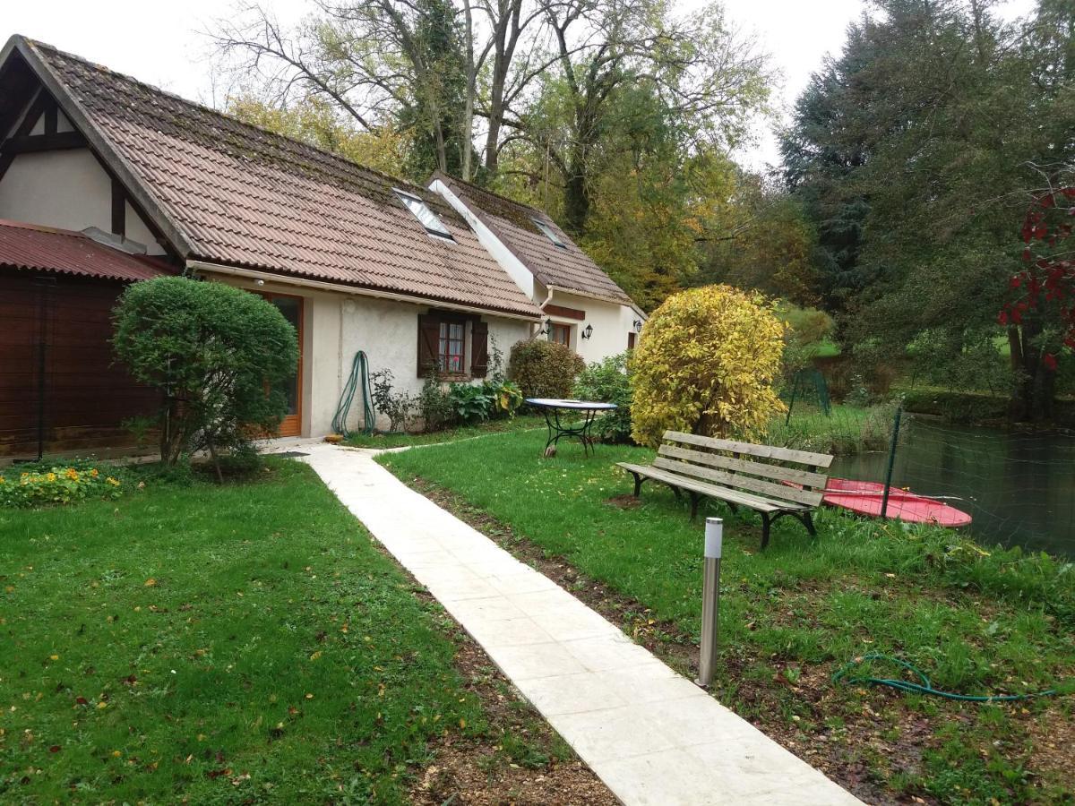 La Petite Campagne Acomodação com café da manhã Blaru Exterior foto